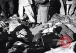 Image cadavre de Mussolini Milan Italie, 1945, de la seconde 60 séquences d'archives historiques vidéo 65675036686