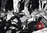 Image cadavre de Mussolini Milan Italie, 1945, de la seconde 61 séquences d'archives historiques vidéo 65675036686