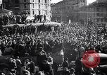 Image la mort de Mussolini Milan Italie, 1945, de la seconde 62 séquences d'archives historiques vidéo 65675036687