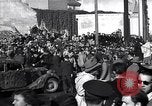 Image la mort de Mussolini Milan Italie, 1945, de la seconde 5 séquences d'archives historiques vidéo 65675036688