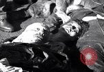 Image la mort de Mussolini Milan Italie, 1945, de la seconde 23 séquences d'archives historiques vidéo 65675036688