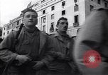 Image les troupes alliées marching Gênes Italie, 1945, de la seconde 58 séquences d'archives historiques vidéo 65675036691
