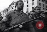Image les troupes alliées marching Gênes Italie, 1945, de la seconde 59 séquences d'archives historiques vidéo 65675036691