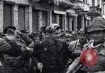 Image les partisans italiens round up plusieurs fonctionnaires fasciste Ivrea Italie, 1945, de la seconde 20 séquences d'archives historiques vidéo 65675036692