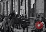 Image les troupes allemandes et italiennes commencer le rapatriement Italie, 1945, de la seconde 22 séquences d'archives historiques vidéo 65675036695
