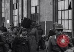 Image les troupes allemandes et italiennes commencer le rapatriement Italie, 1945, de la seconde 27 séquences d'archives historiques vidéo 65675036695
