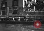Image des soldats britanniques à visiter Venise Venise Italie, 1945, de la seconde 28 séquences d'archives historiques vidéo 65675036697