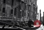 Image des soldats britanniques à visiter Venise Venise Italie, 1945, de la seconde 35 séquences d'archives historiques vidéo 65675036697