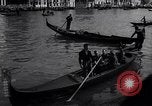 Image des soldats britanniques à visiter Venise Venise Italie, 1945, de la seconde 61 séquences d'archives historiques vidéo 65675036697