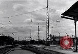 Image endommagé railroad station Munich Allemagne, 1945, de la seconde 40 séquences d'archives historiques vidéo 65675036699