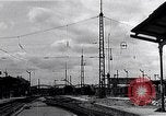 Image endommagé railroad station Munich Allemagne, 1945, de la seconde 41 séquences d'archives historiques vidéo 65675036699