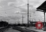 Image endommagé railroad station Munich Allemagne, 1945, de la seconde 45 séquences d'archives historiques vidéo 65675036699