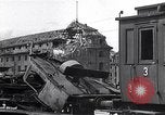 Image détruit Munich Railroad Station Munich Allemagne, 1945, de la seconde 8 séquences d'archives historiques vidéo 65675036700