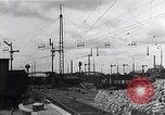 Image détruit Munich Railroad Station Munich Allemagne, 1945, de la seconde 34 séquences d'archives historiques vidéo 65675036700