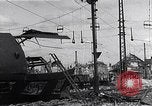 Image détruit Munich Railroad Station Munich Allemagne, 1945, de la seconde 62 séquences d'archives historiques vidéo 65675036700
