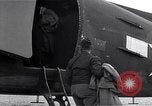 Image Jefferson Caffery Ausgburg Allemagne, 1945, de la seconde 23 séquences d'archives historiques vidéo 65675036701