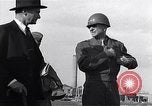 Image Jefferson Caffery Ausgburg Allemagne, 1945, de la seconde 56 séquences d'archives historiques vidéo 65675036701