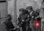 Image jeunes soldats allemands Imst Autriche, 1945, de la seconde 7 séquences d'archives historiques vidéo 65675036702