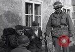 Image jeunes soldats allemands Imst Autriche, 1945, de la seconde 18 séquences d'archives historiques vidéo 65675036702
