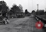 Image les troupes allemandes mars Ivrea Italie, 1945, de la seconde 5 séquences d'archives historiques vidéo 65675036703