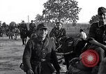 Image les troupes allemandes mars Ivrea Italie, 1945, de la seconde 52 séquences d'archives historiques vidéo 65675036703