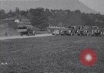 Image les troupes allemandes mars Ivrea Italie, 1945, de la seconde 24 séquences d'archives historiques vidéo 65675036704