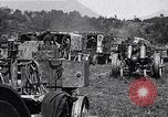 Image les troupes allemandes mars Ivrea Italie, 1945, de la seconde 39 séquences d'archives historiques vidéo 65675036704