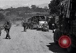 Image les troupes allemandes mars Ivrea Italie, 1945, de la seconde 58 séquences d'archives historiques vidéo 65675036704
