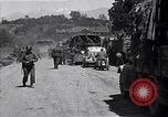 Image les troupes allemandes mars Ivrea Italie, 1945, de la seconde 59 séquences d'archives historiques vidéo 65675036704