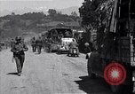 Image les troupes allemandes mars Ivrea Italie, 1945, de la seconde 61 séquences d'archives historiques vidéo 65675036704