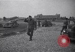 Image Général Mark Clark Milan Italie, 1945, de la seconde 6 séquences d'archives historiques vidéo 65675036705