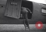 Image Général Mark Clark Milan Italie, 1945, de la seconde 17 séquences d'archives historiques vidéo 65675036705