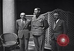 Standbild General Mark Clark Mailand Italien, 1945, aus Sekunde 8 historischem Filmmaterial Videoclip 65675036706