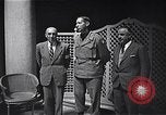 Standbild General Mark Clark Mailand Italien, 1945, aus Sekunde 12 historischem Filmmaterial Videoclip 65675036706