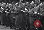 Standbild General Mark Clark Florenz Italien, 1945, aus Sekunde 23 historischem Filmmaterial Videoclip 65675036707
