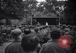 Standbild General Mark Clark Florenz Italien, 1945, aus Sekunde 59 historischem Filmmaterial Videoclip 65675036707