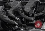 Immagine di Detriti lasciati dal Esercito Tedesco Ludwigslust Germania, 1945, secondo 21 filmato di repertorio 65675036712