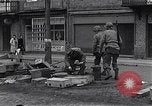 Immagine di Detriti lasciati dal Esercito Tedesco Ludwigslust Germania, 1945, secondo 26 filmato di repertorio 65675036712
