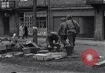 Immagine di Detriti lasciati dal Esercito Tedesco Ludwigslust Germania, 1945, secondo 27 filmato di repertorio 65675036712