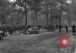 Immagine di Detriti lasciati dal Esercito Tedesco Ludwigslust Germania, 1945, secondo 35 filmato di repertorio 65675036712