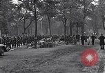 Immagine di Detriti lasciati dal Esercito Tedesco Ludwigslust Germania, 1945, secondo 36 filmato di repertorio 65675036712