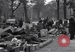 Immagine di Detriti lasciati dal Esercito Tedesco Ludwigslust Germania, 1945, secondo 41 filmato di repertorio 65675036712