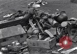 Immagine di Detriti lasciati dal Esercito Tedesco Ludwigslust Germania, 1945, secondo 54 filmato di repertorio 65675036712
