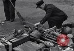 Immagine di Detriti lasciati dal Esercito Tedesco Ludwigslust Germania, 1945, secondo 60 filmato di repertorio 65675036712