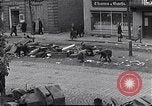 Image les débris laissés par l'armée allemande Nanterre Allemagne, 1945, de la seconde 16 séquences d'archives historiques vidéo 65675036713