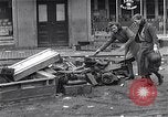 Image les débris laissés par l'armée allemande Nanterre Allemagne, 1945, de la seconde 46 séquences d'archives historiques vidéo 65675036713
