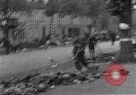 Image les débris laissés par l'armée allemande Nanterre Allemagne, 1945, de la seconde 55 séquences d'archives historiques vidéo 65675036713