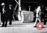 Standbild Cambridge versus Oxford shell Boat Race London England Vereinigtes Königreich, 1900, aus Sekunde 10 historischem Filmmaterial Videoclip 65675036714