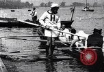 Standbild Cambridge versus Oxford shell Boat Race London England Vereinigtes Königreich, 1900, aus Sekunde 54 historischem Filmmaterial Videoclip 65675036714
