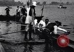 Standbild Cambridge versus Oxford shell Boat Race London England Vereinigtes Königreich, 1900, aus Sekunde 60 historischem Filmmaterial Videoclip 65675036714